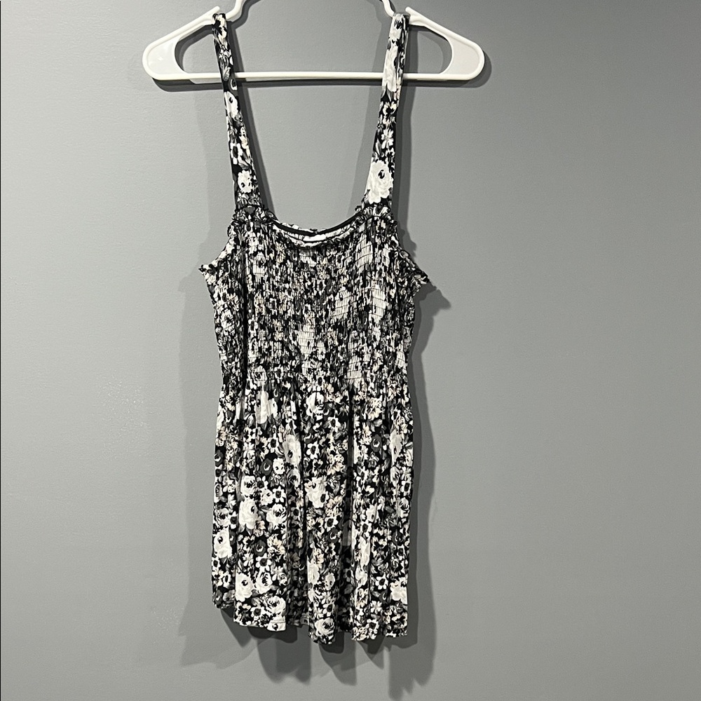 LASCANA Floral Black and White Women's Top